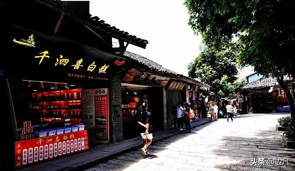 探索在校女大学生如何才能穿得合适漂亮乃至有气质呢?,级别最高的知识星球